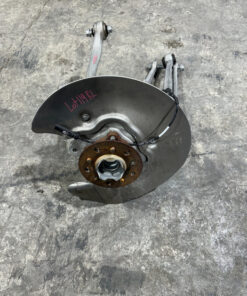 2024 BMW M3 M4 G80 G82 REAR LEFT SPINDLE KNUCKLE HUB OEM 8K MILES