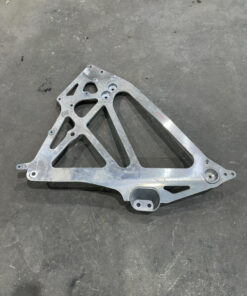 2024 BMW M3 M4 G80 G82 FRONT RIGHT BRACKET BRACE OEM 9504172