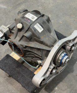 21-25 OEM BMW G80 G82 M3 AWD Rear Differential Axle Gearbox Carrier AT 3.15 8K