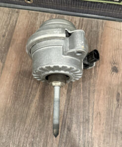 2014 PORSCHE 911 TURBO S 991 HYDRO ACTIVE RIGHT ENGINE MOUNT OEM 99137505908