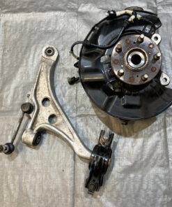 2017-2019 FK8 Honda Civic Type R Passenger Front Hub w/ Lower Control Arm / 75K TR105