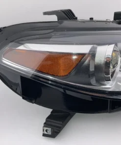 2017-2019 Alfa Romeo Giulia Passenger Xenon HID Headlight / AG005
