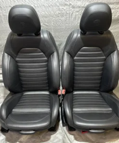 2017-2019 Alfa Romeo Giulia Ti Sport OEM Front Seats / Black Leather / Pair / AG005