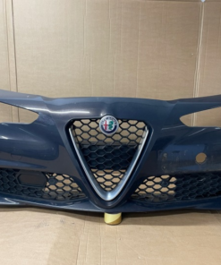 Alpha romeo giulia front bumper front xenon pdc complete color 409