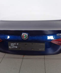 Trunk rear complete tail lights alpha romeo giulia 2016 color 092