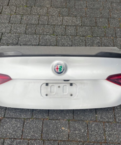 Rear boot alpha romeo giulia qv